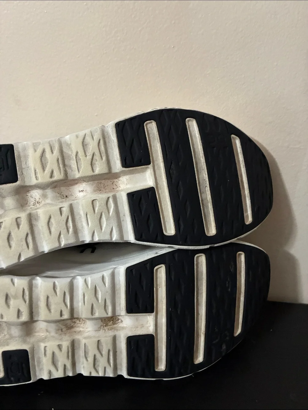 On Cloudtilt sneakers in the black and ivory colorway Mens Size 13M